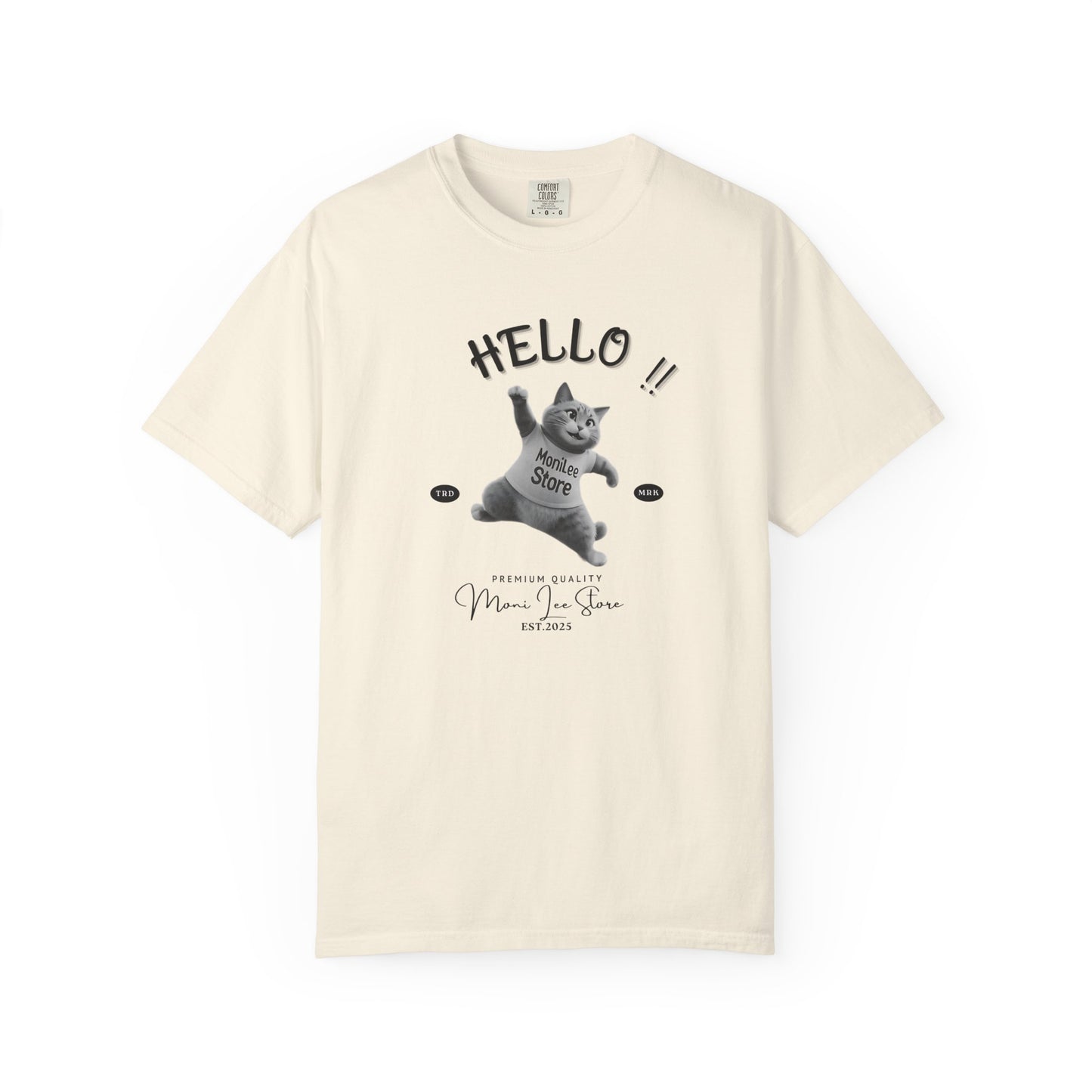 Moni Lee Cat printed on the front. Ivory short sleeved Tee.