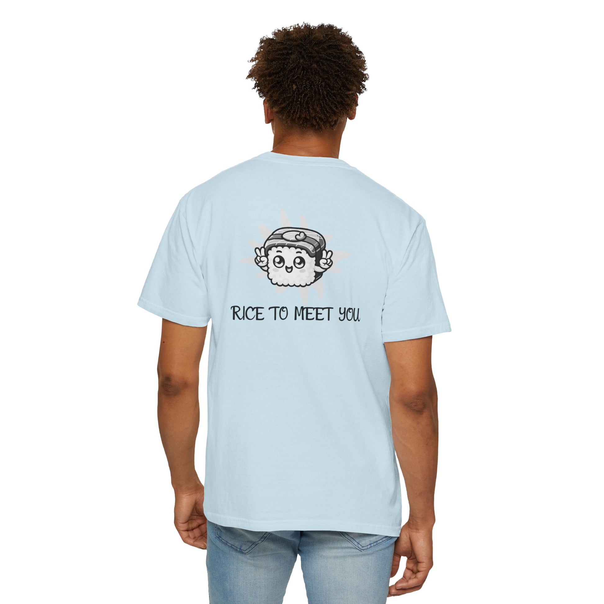 Moni_Lee_Cat_Tee._chambray. Printed Rice to meet you. Man facing back 
