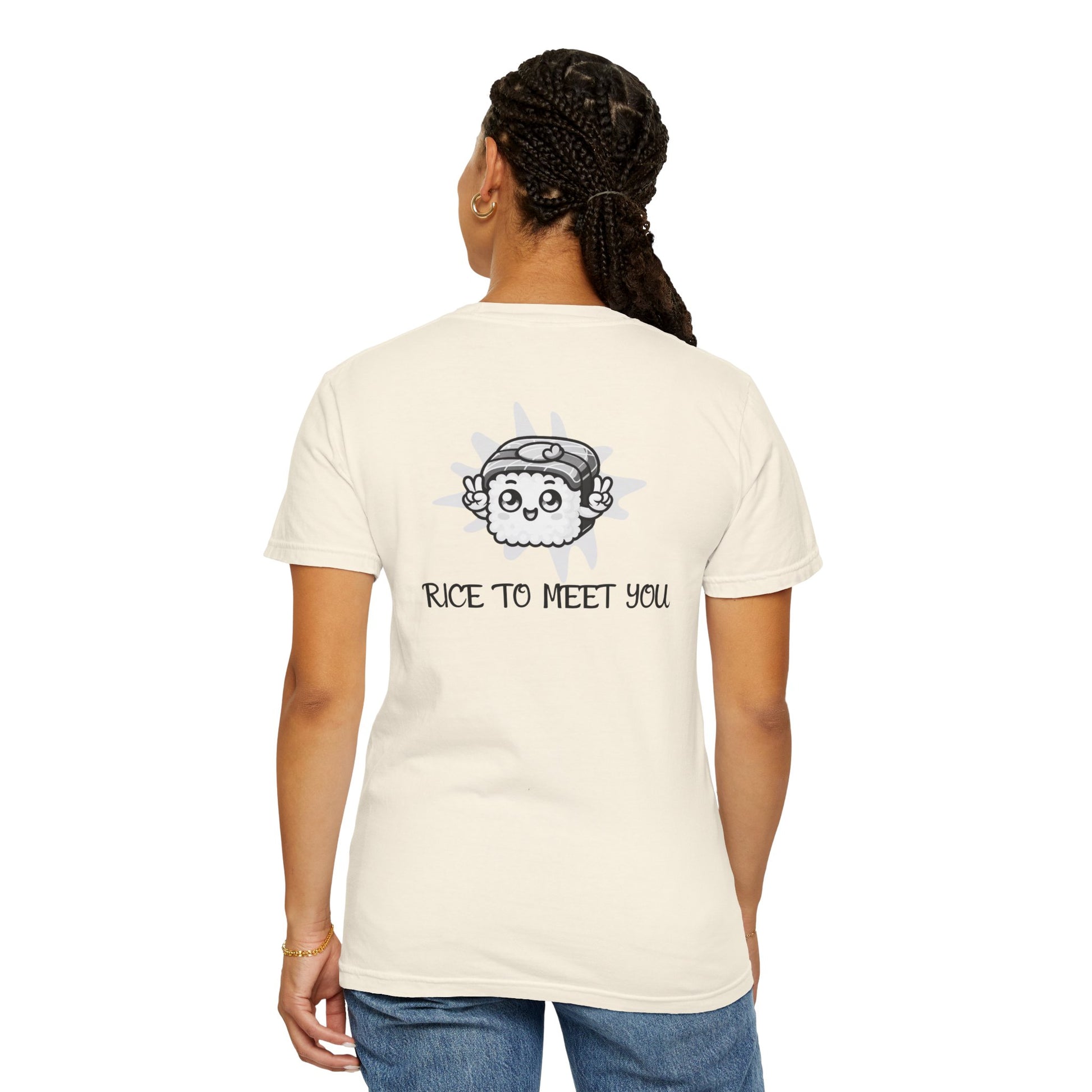 Moni_Lee_Cat_Tee._ivory. Printed Rice to meet you. woman facing back 