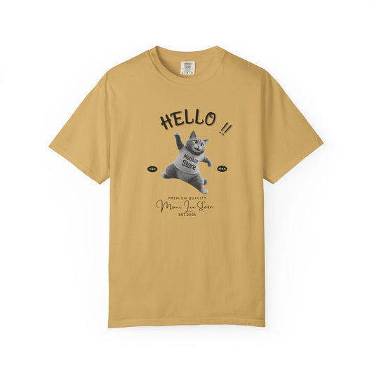 Moni Lee Cat printed on the front. Mustard short sleeved Tee.
