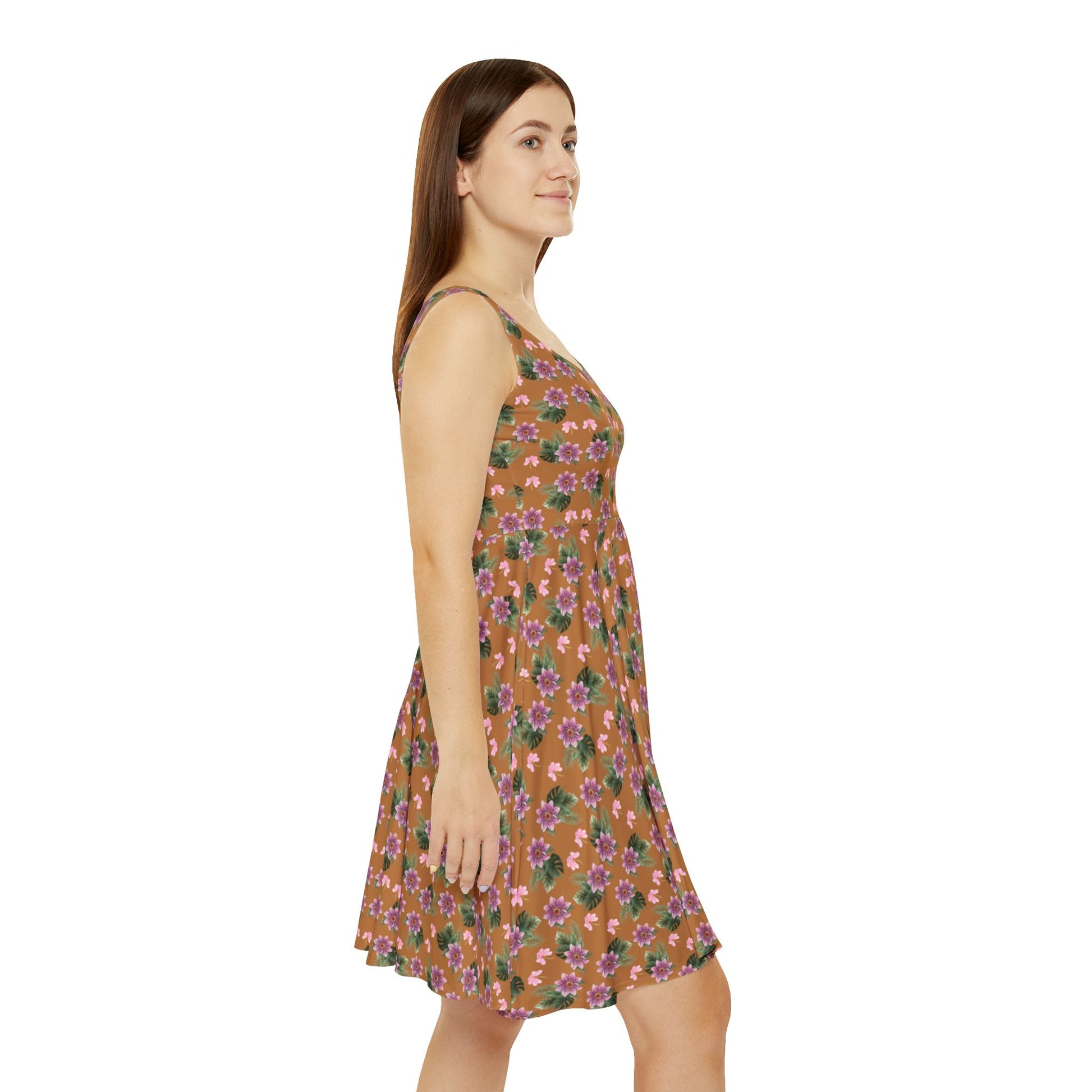 Woman wears the Moni Lee Pink flower summer dress brown right side